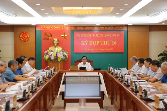 Ban Thường vụ Tỉnh ủy Cà Mau, Yên Bái cần kiểm điểm nghiêm túc trước các vi phạm