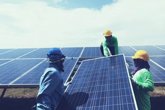 Năng lượng tái tạo tăng thêm 700.000 việc làm, lên gần 13 triệu