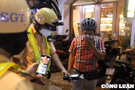 Loạt tai nạn giao thông vì ‘ma men’, tài xế vẫn như… ‘điếc không sợ súng’