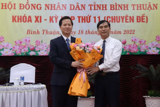 Thủ tướng phê chuẩn Chủ tịch, Phó Chủ tịch UBND tỉnh Bình Thuận, Phú Yên và Hà Tĩnh