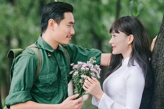 Những lời chúc Ngày Quân đội nhân dân Việt Nam 22/12 cho chồng, người yêu hay và ý nghĩa