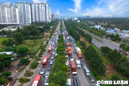 TP. HCM: Đảm bảo trật tự, không để ùn tắc khu vực cảng Trường Thọ trên Xa lộ Hà Nội dịp 2/9