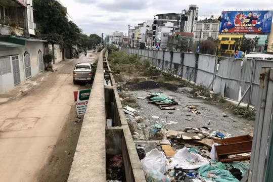 Tiếp tục lùi thời hạn hoàn thành cải tạo, mở rộng đường Âu Cơ