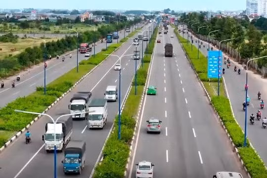Làm việc xuyên Tết, quyết tâm triển khai dự án Vành đai 3, 4 TPHCM