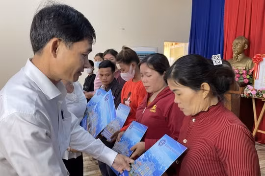 Bình Phước : Phấn đấu hoàn thành chỉ tiêu bao phủ trên 92% BHYT trong năm 2022