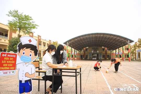 Hà Nội: Các trường mầm non tổng lực dọn dẹp sẵn sàng cho "ngày hội đến trường"