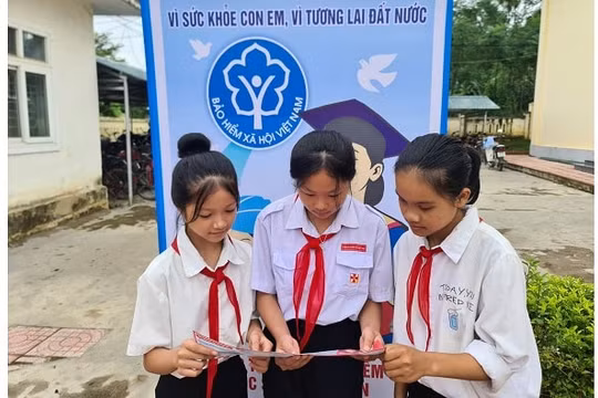 Bảo hiểm y tế học sinh, sinh viên: Góp phần phát triển một nền giáo dục toàn diện 