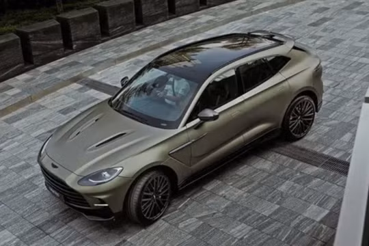 Aston Martin DBX 707 ra mắt tại Malaysia giá từ 5,7 tỷ đồng