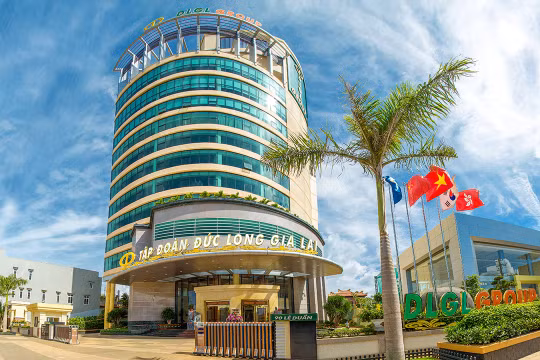 Kinh doanh lỗ nặng, nợ vay gần 3.100 tỷ đồng, cổ phiếu Đức Long Gia Lai (DLG) xuống đáy chưa bằng 'cốc trà đá'