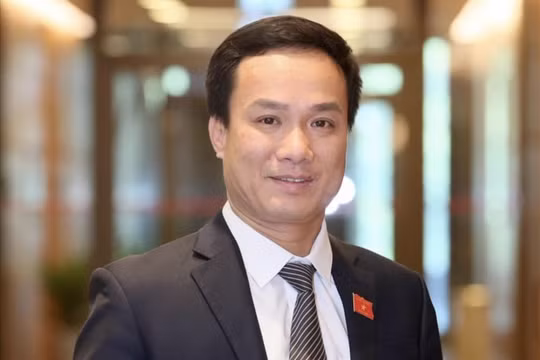 Quốc hội luôn đồng hành cùng Chính phủ để giải quyết những vấn đề căn bản về chính sách, pháp luật