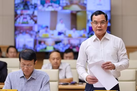 Cần có bàn tay điều tiết của Nhà nước, tránh cạnh tranh không lành mạnh trên thị trường lao động