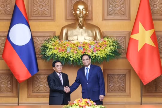 Tăng cường quan hệ vĩ đại, đoàn kết đặc biệt và hợp tác toàn diện Việt Nam-Lào