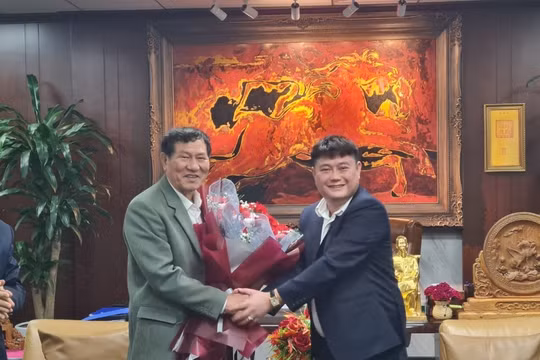 Trung tướng Phạm Tuân tin tưởng vào 'giấc mơ' bay vũ trụ của bầu Thụy và Thaispace