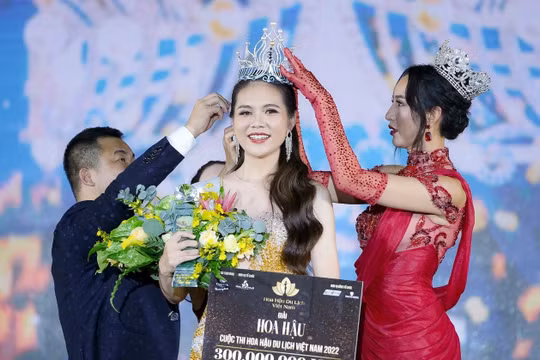 Lương Kỳ Duyên đăng quang Hoa hậu Du lịch Việt Nam 2022