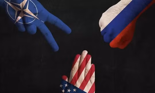 Nga, Mỹ và NATO: Chờ ván bài lật ngửa!