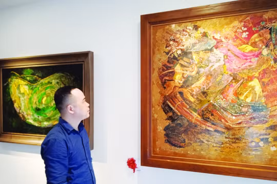 Sơn mài - cuộc chơi “đốt tiền”