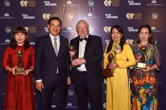 Hà Nội được vinh danh Điểm đến du lịch hàng đầu thế giới