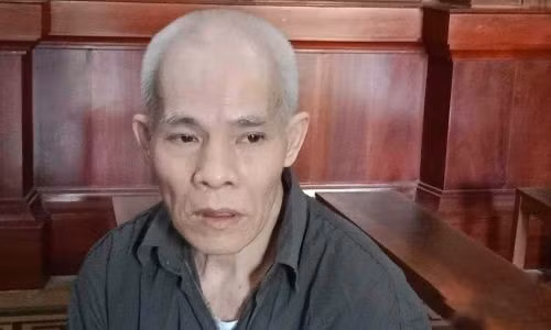 Cắt cổ vợ tới chết, người đàn ông lĩnh án chung thân