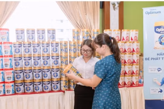 Vinamilk đồng hành chuỗi tập huấn giáo dục sức khỏe về dinh dưỡng