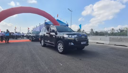 Chính thức thông xe kỹ thuật cao tốc Trung Lương - Mỹ Thuận sau 10 năm đình trệ