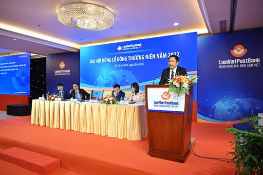 LienVietPostBank: Chia cổ tức năm 2021 15% bằng cổ phiếu