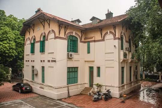 Hà Nội rao bán 600 biệt thự cũ, giá trị hàng trăm tỷ đồng/căn: Liệu có khả thi?