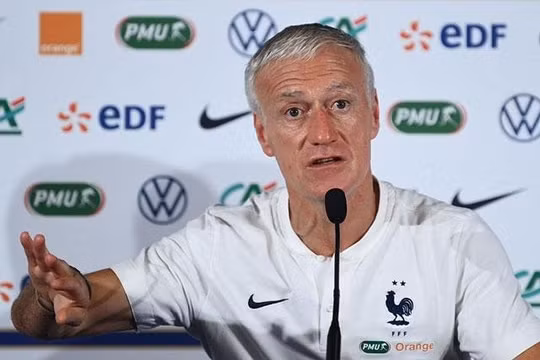 Trước ngưỡng cửa kỷ lục, HLV Deschamps cảnh báo ĐT Pháp về điều này
