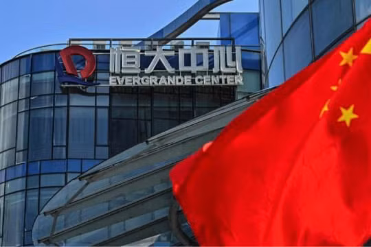 Evergrande một lần nữa lâm nguy khi bị yêu cầu phá bỏ 39 tòa nhà trị giá 13 tỷ USD tại Trung Quốc