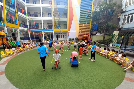 TP. HCM: Công nhân ‘ngại’ gửi con vào trường mầm non công lập