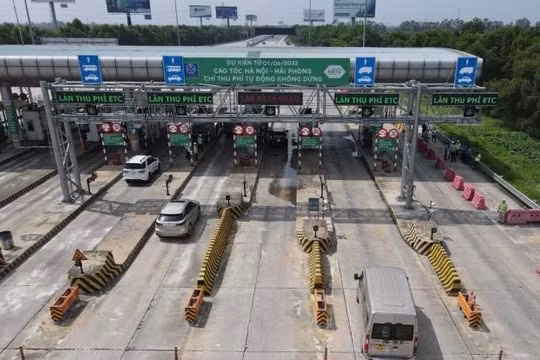 Mỗi ngày, hơn 46.500 xe sử dụng ETC qua cao tốc Hà Nội - Hải Phòng
