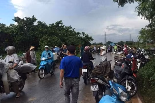 Hà Nội: Hai người bị sét đánh tử vong