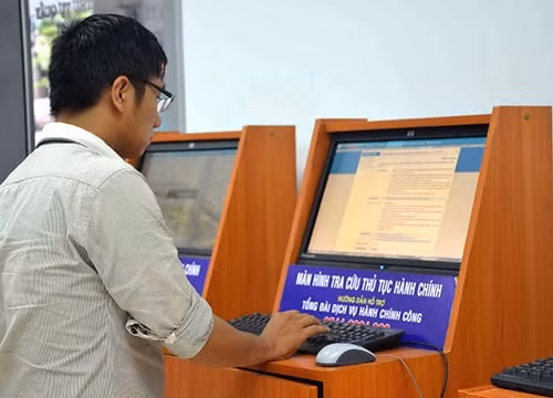 57% doanh nghiệp cho biết giải quyết thủ tục hành chính trực tuyến giúp giảm thời gian và chi phí