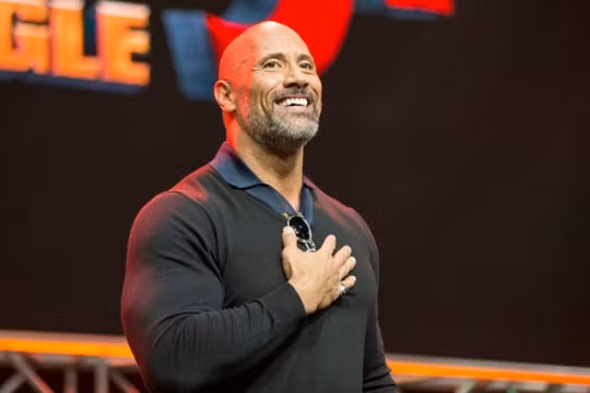 ‘The Rock’ sẽ là Jack Sparrow tiếp theo trong dự án mới của “Cướp biển vùng Caribe”?