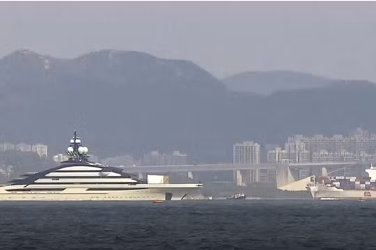 Hong Kong từ chối áp lệnh trừng phạt của Mỹ với siêu du thuyền Nga