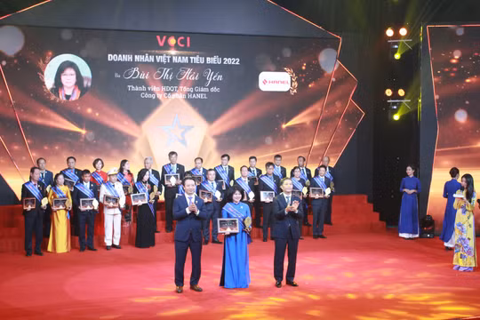 Tổng Giám đốc Hanel được vinh danh Doanh nhân Việt Nam tiêu biểu năm 2022