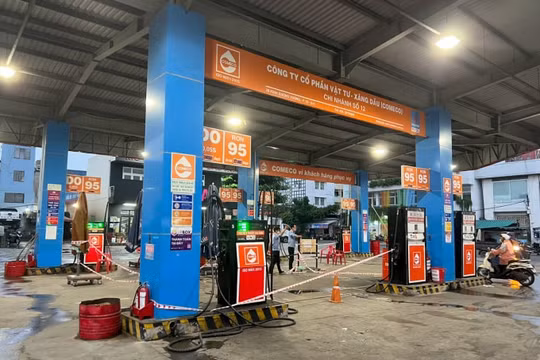 TP.Hồ Chí Minh: Số cửa hàng tạm hết xăng dầu vẫn tăng