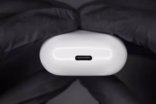 AirPods và phụ kiện Mac sẽ được trang bị cổng sạc USB-C sau 2 năm nữa