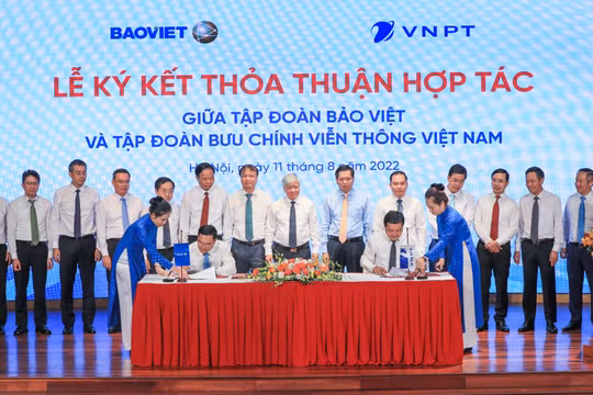 VNPT hợp tác xây dựng hệ sinh thái tài chính số toàn diện với Tập đoàn Bảo Việt và Ngân hàng Vietinbank