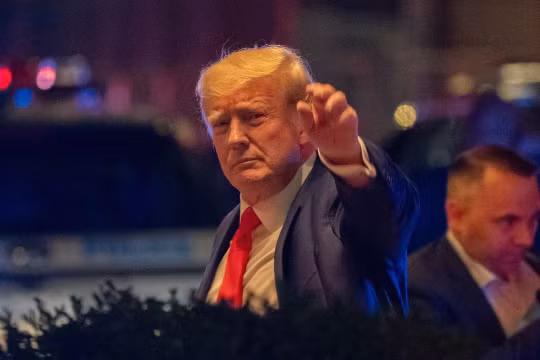 Cựu Tổng thống Trump từ chối trả lời các câu hỏi của tổng chưởng lý New York