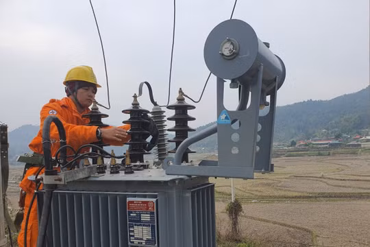 PC Điện Biên tri ân khách hàng sử dụng dịch vụ Điện lực