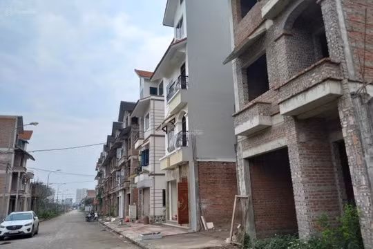 Bộ Xây dựng sẽ thanh tra kinh doanh bất động sản ở 10 tỉnh thành trong năm 2023