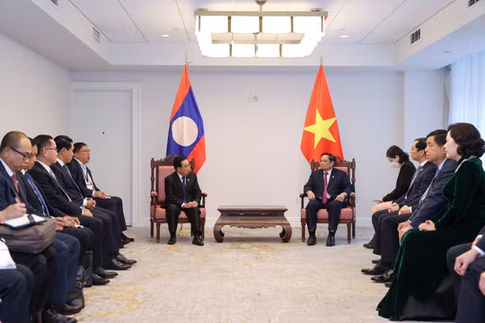 Việt Nam - Lào thúc đẩy triển khai các dự án hợp tác trọng điểm