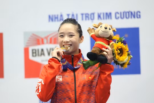 SEA Games 31 ngày 13/5: Sự trở lại ấn tượng của Phạm Văn Mách, Dương Thúy Vi