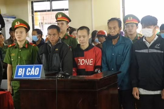 Lào Cai: Nghi ngoại tình với vợ "hờ", bắt giữ người trái phép đòi "bồi thường" 50 triệu đồng