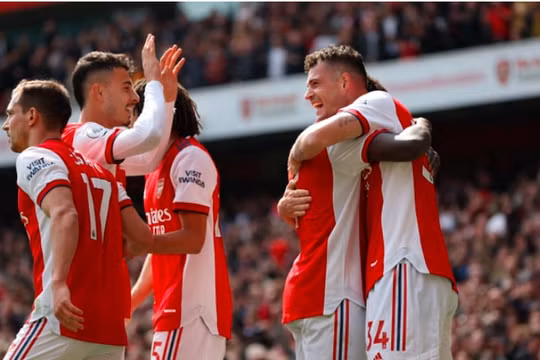 Đánh bại Man Utd 3-1, Arsenal leo lên đứng vị trí thứ 4 Ngoại hạng Anh