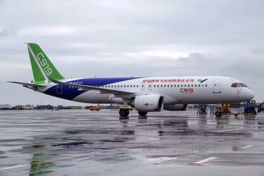Nhiều đơn đặt hàng mua máy bay chở khách C919 của Trung Quốc