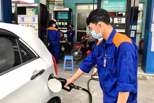 Bộ Công Thương: Giá xăng có thể về 24.000 đồng/lít vào cuối năm