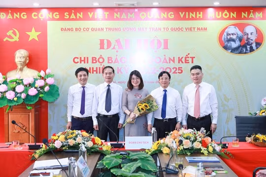 Xây dựng cơ quan báo Đại Đoàn Kết đoàn kết, văn hóa, hiện đại và hội nhập