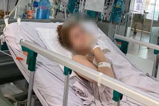 Vụ 2 trong 8 người tử vong sau cuộc nhậu: Nhóm uống 5 lít rượu pha nước ngọt
