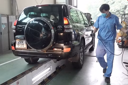 Tăng giá dịch vụ đăng kiểm từ hôm nay